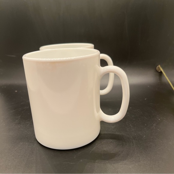 Vintage 1970s Mikk Glass White Coffee Cups - Set of 2 made in France - Picture 10 of 11